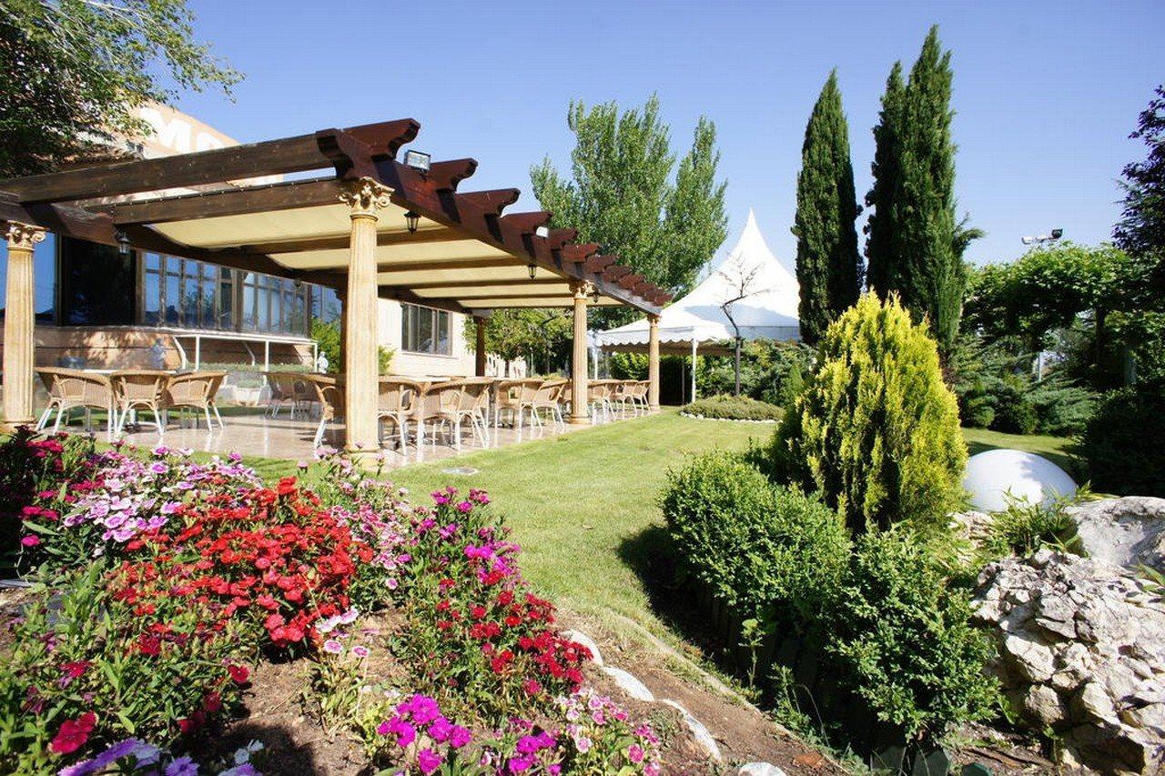 Hotel Montermoso 아란다데두에로 외부 사진