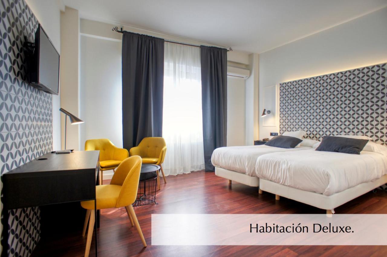 Hotel Montermoso 아란다데두에로 외부 사진