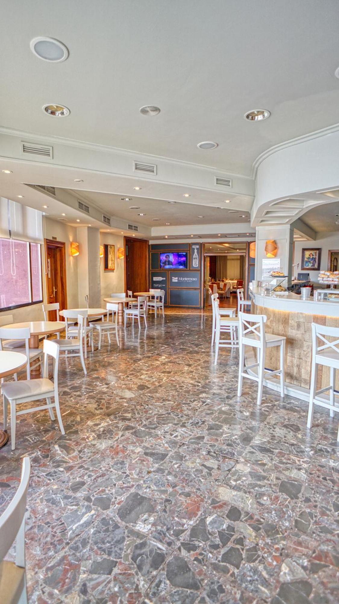 Hotel Montermoso 아란다데두에로 외부 사진