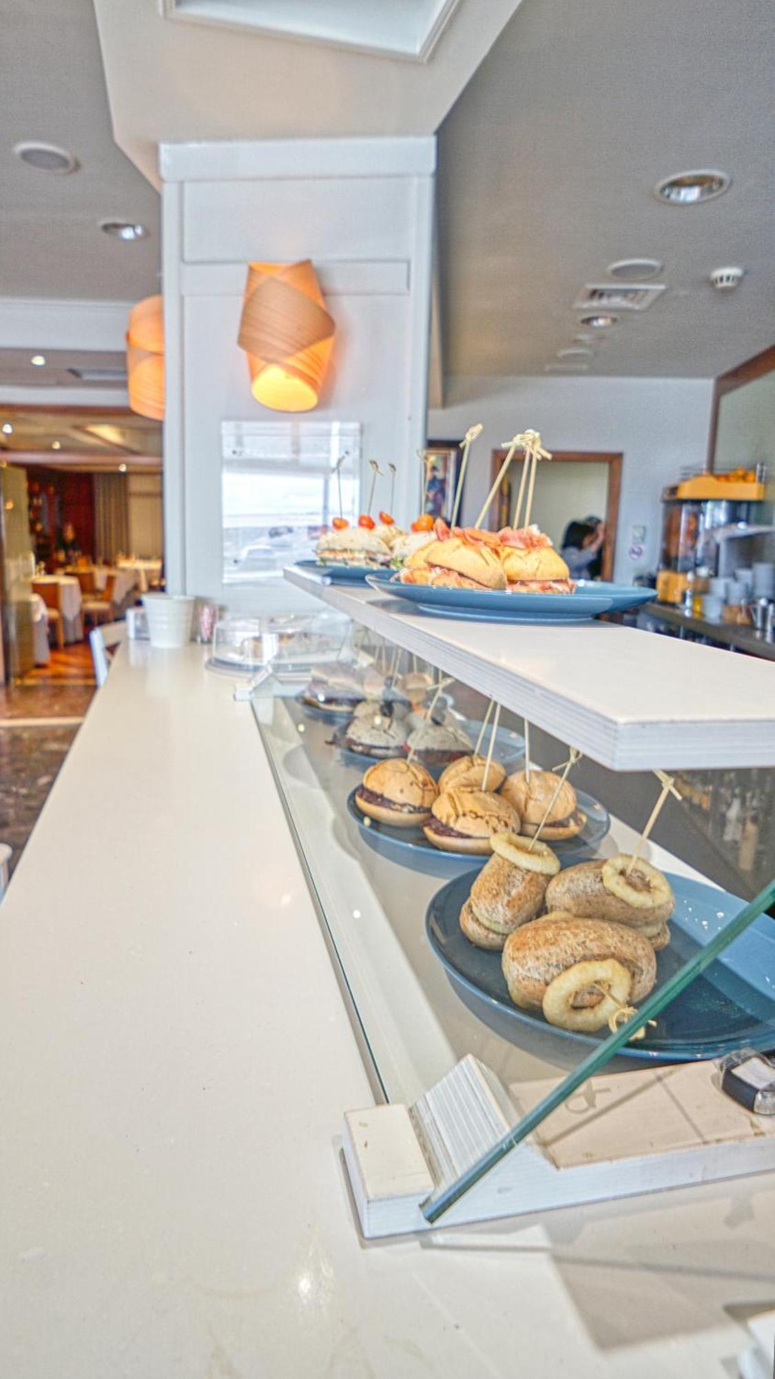 Hotel Montermoso 아란다데두에로 외부 사진